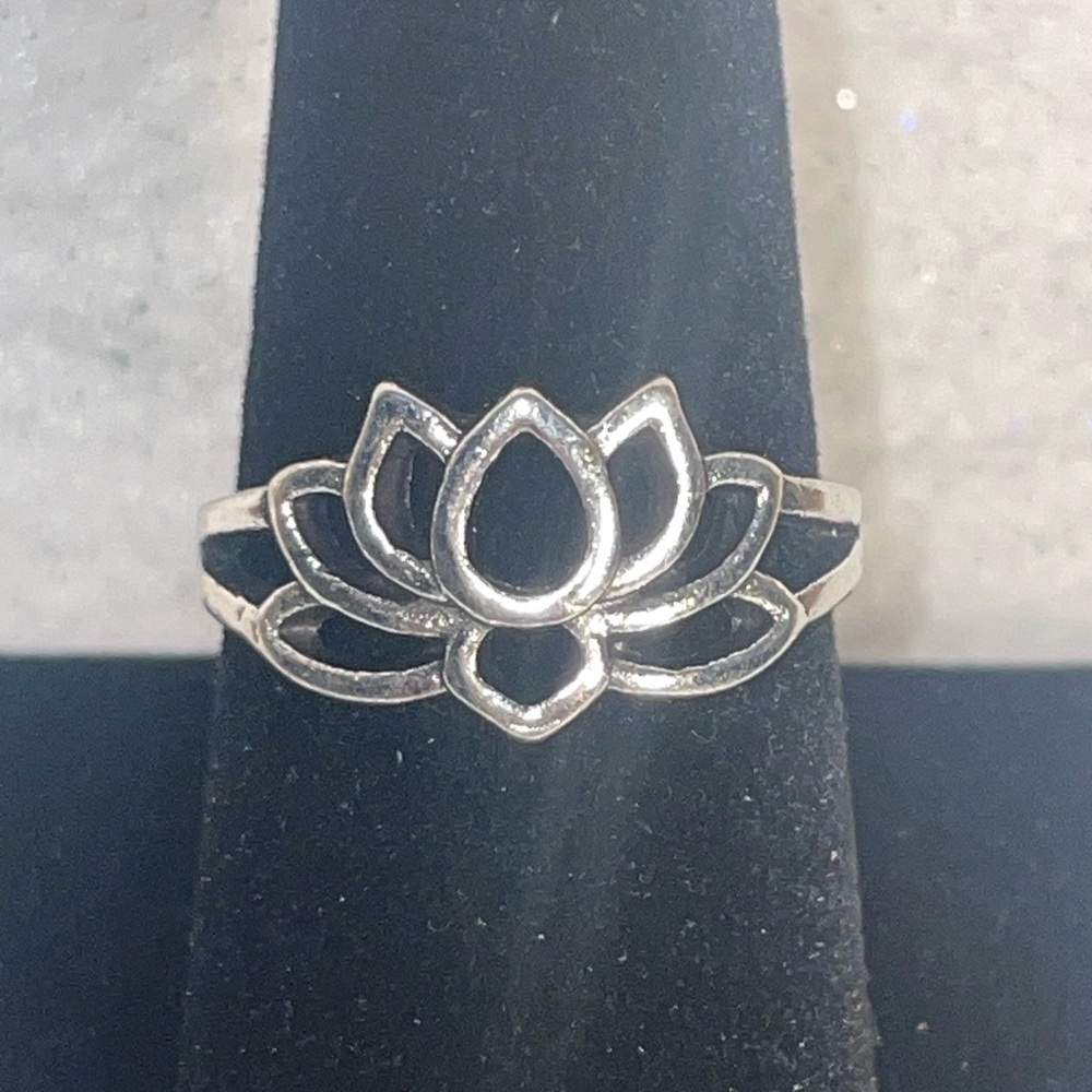 Silver Tone Lotus Flower Openwork Ring